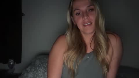 emilelovesyou online show from 05-28-26, 03:59