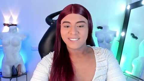 Emili roux online show from 03-26-26, 10:10