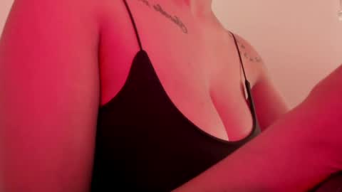 Snapshot of emilia_ghendle chatting on 12-06-24, 12:49 Emilia Big Boobs online show from 12-06-24, 12:49