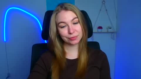 Emilia online show from 02-17-26, 12:34