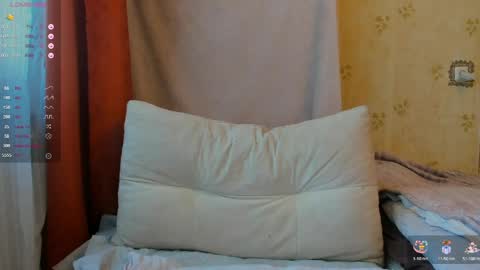 Emilia online show from 04-14-26, 09:26