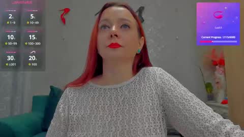 Emiliana online show from 12-14-25, 09:14