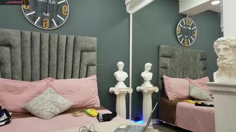 Emilio online show from 02-22-26, 03:18