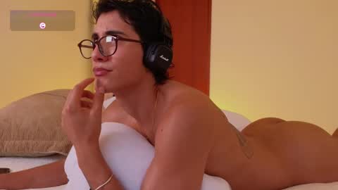 Snapshot of emilio_rivs chatting on 02-25-26, 10:30 emilio_rivs online show from 02-25-26, 10:30