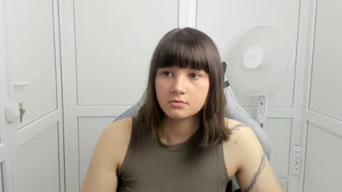 Emmi online show from 06-05-26, 01:06