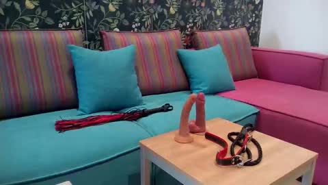 Emilly More online show from 04-30-26, 12:00