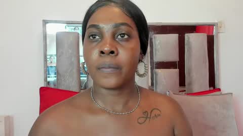 Emilly Roa online show from 04-26-26, 05:32