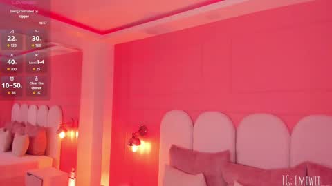 Emilly  online show from 10-08-25, 05:21