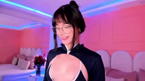 Emilly  online show from 07-15-26, 06:24