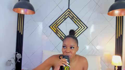 Emilly online show from 11-19-25, 12:05