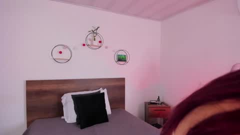 .  . online show from 12-19-24, 09:38