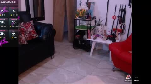 Snapshot of emily1_rosse chatting on 09-28-25, 09:53 Rosse online show from 09-28-25, 09:53