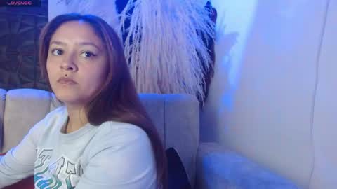 emily308876 online show from 06-02-26, 12:18