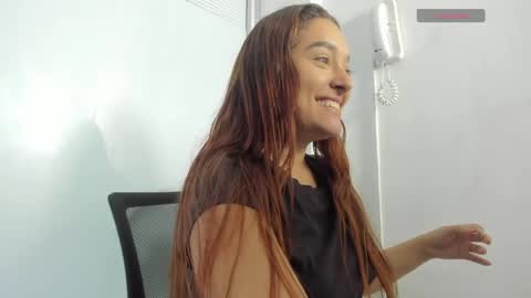 Snapshot of emily__harper_ chatting on 05-17-26, 11:50 Emily online show from 05-17-26, 11:50