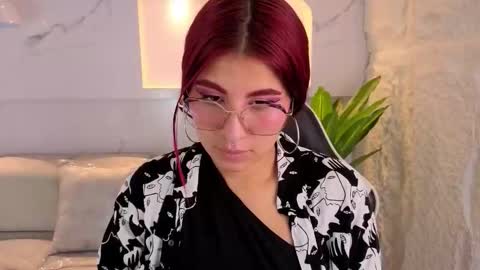 Emily  tp 700am - 1400pm online show from 02-24-26, 12:47