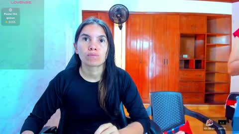 Emily and Soffy online show from 04-06-26, 12:06