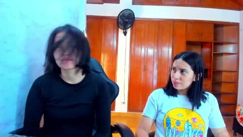 Emily and Soffy online show from 04-24-26, 12:40