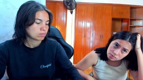 Emily and Soffy online show from 04-28-26, 12:21