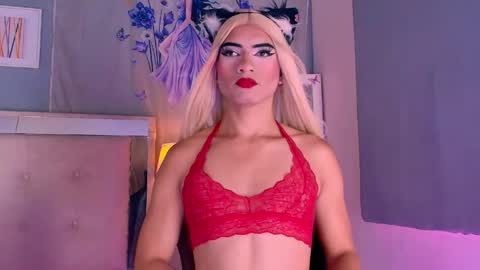 emily_castillo1_ online show from 05-27-26, 06:10
