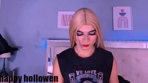 emily_castillo_1 online show from 10-17-25, 04:48