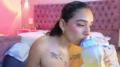 Emily online show from 12-21-25, 06:59