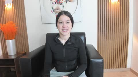 emily_frostt online show from 04-15-26, 11:39