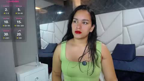 Emily  online show from 07-25-26, 11:41