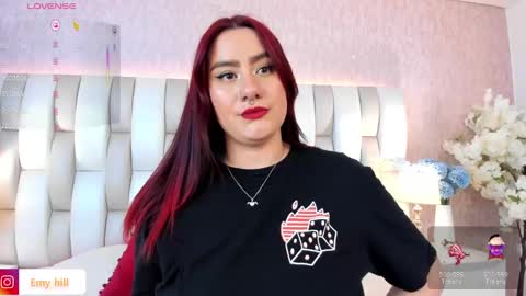 Snapshot of emily_hill___ chatting on 03-06-25, 12:10 EMILY Monday 5-2 am From Tuesday to Friday5-1 am Colombia time online show from 03-06-25, 12:10