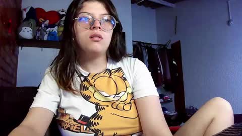 Julieta online show from 02-20-25, 04:14