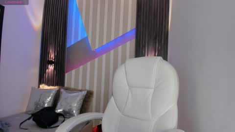 Emily online show from 01-28-25, 05:46