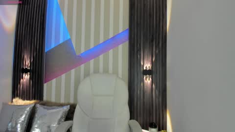 Emily online show from 01-29-25, 05:35