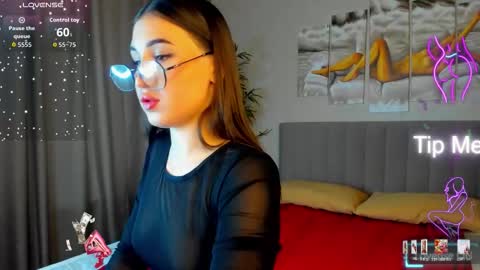 Emily online show from 03-04-26, 01:33