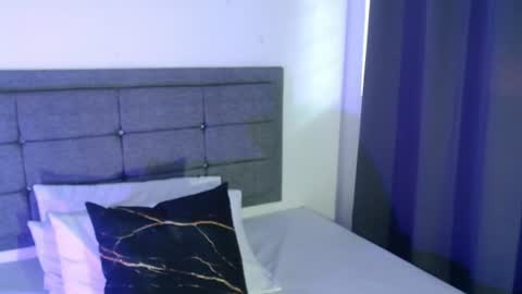 emily_milff online show from 07-10-26, 11:46