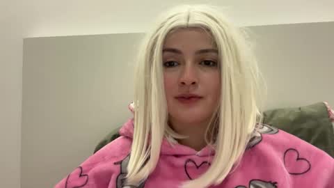 emily_morning_dew online show from 12-21-25, 11:39