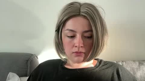 emily_morning_dew online show from 05-15-26, 04:08