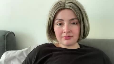 emily_morning_dew online show from 06-09-26, 06:47