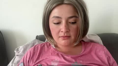 emily_morning_dew online show from 07-19-26, 11:36