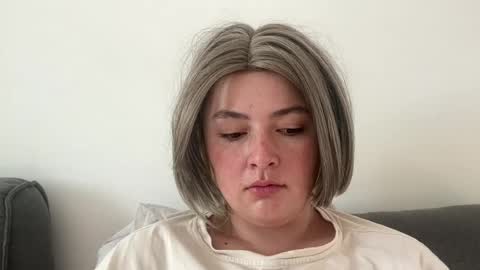 emily_morning_dew online show from 07-22-26, 04:59