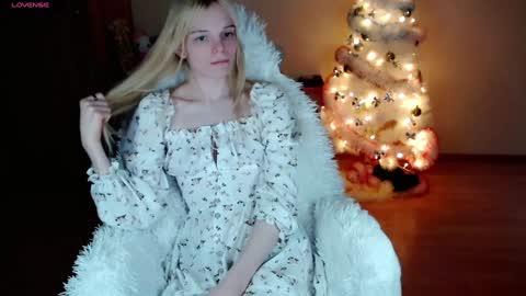 Lia online show from 01-08-25, 12:28