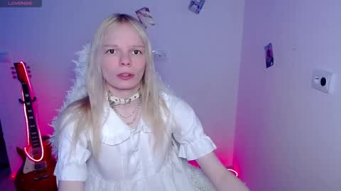 Lia online show from 03-06-26, 10:45