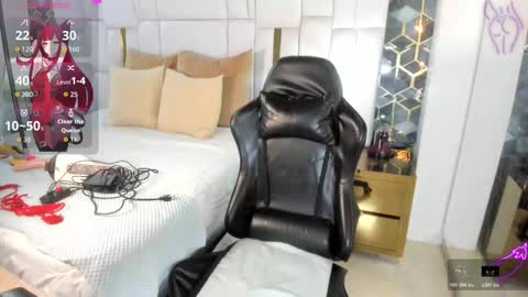 Emily online show from 03-19-26, 09:52