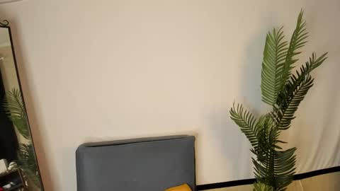 emily_relishh online show from 02-04-26, 05:13