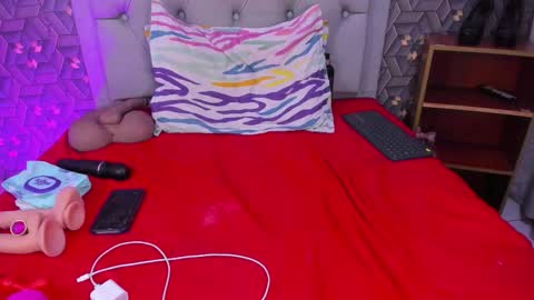 Emily online show from 02-19-26, 12:17