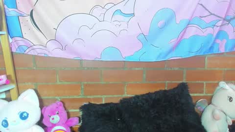 Snapshot of emily_salvatore chatting on 11-27-25, 06:43 emily_salvatore online show from 11-27-25, 06:43