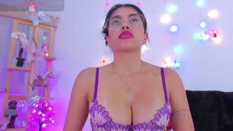 Emily online show from 12-14-24, 11:01