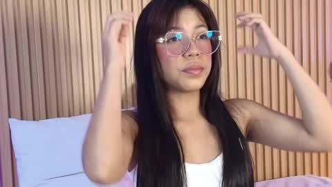 Emily online show from 04-13-26, 12:32