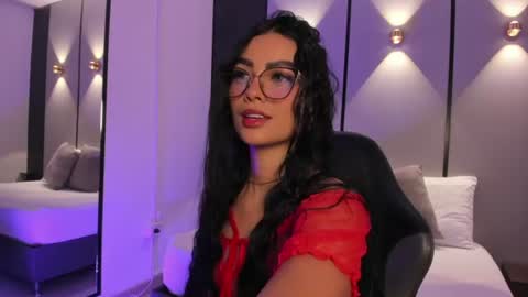 emily_tolson online show from 06-11-26, 08:29