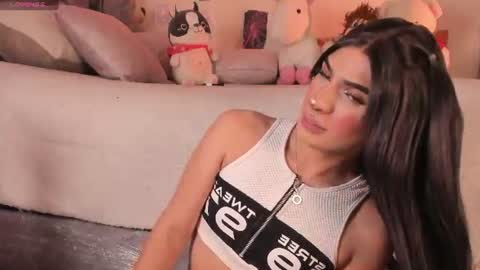Emily. online show from 06-15-26, 01:30