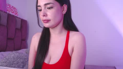 emily_w2 online show from 02-18-25, 02:49