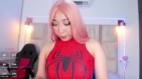 emily_walker4 online show from 10-08-25, 12:58